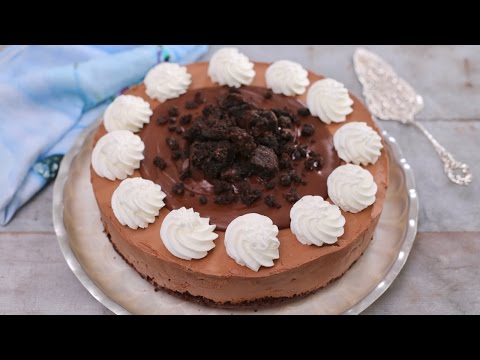 FUDGE BROWNIE CHEESECAKE - Gemma's Bigger Bolder Baking Ep 163