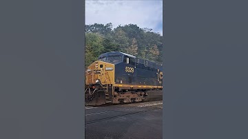 CSX ES40DC! #railway