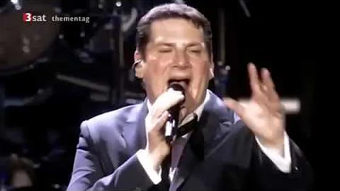 Spandau Ballet - True (Live Arena London 2009)