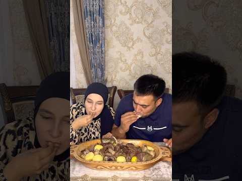 Приготовили с мужем настоящий казахский бешбармак из тесто, конины и казы. Не могли оторваться
