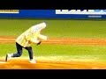 2017.09.13 ファミチキ先輩、始球式で120km/h以上投げ、つば九郎のファミチキ化決定!