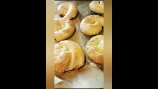 Домашние булочки с грецкими орехами.😋 #выпечка #булочки #готовимдома #домавкусно #люблюготовить