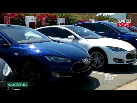 ელონ მასკის ავტოპილოტიანი ავტომობილი პოლიციის გაჩერებულ მანქანას შეასკდა