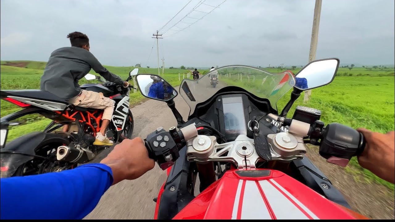 Thrilling Road Race: RC390 vs RR310 vs RC200 vs Duke200 vs R15V3