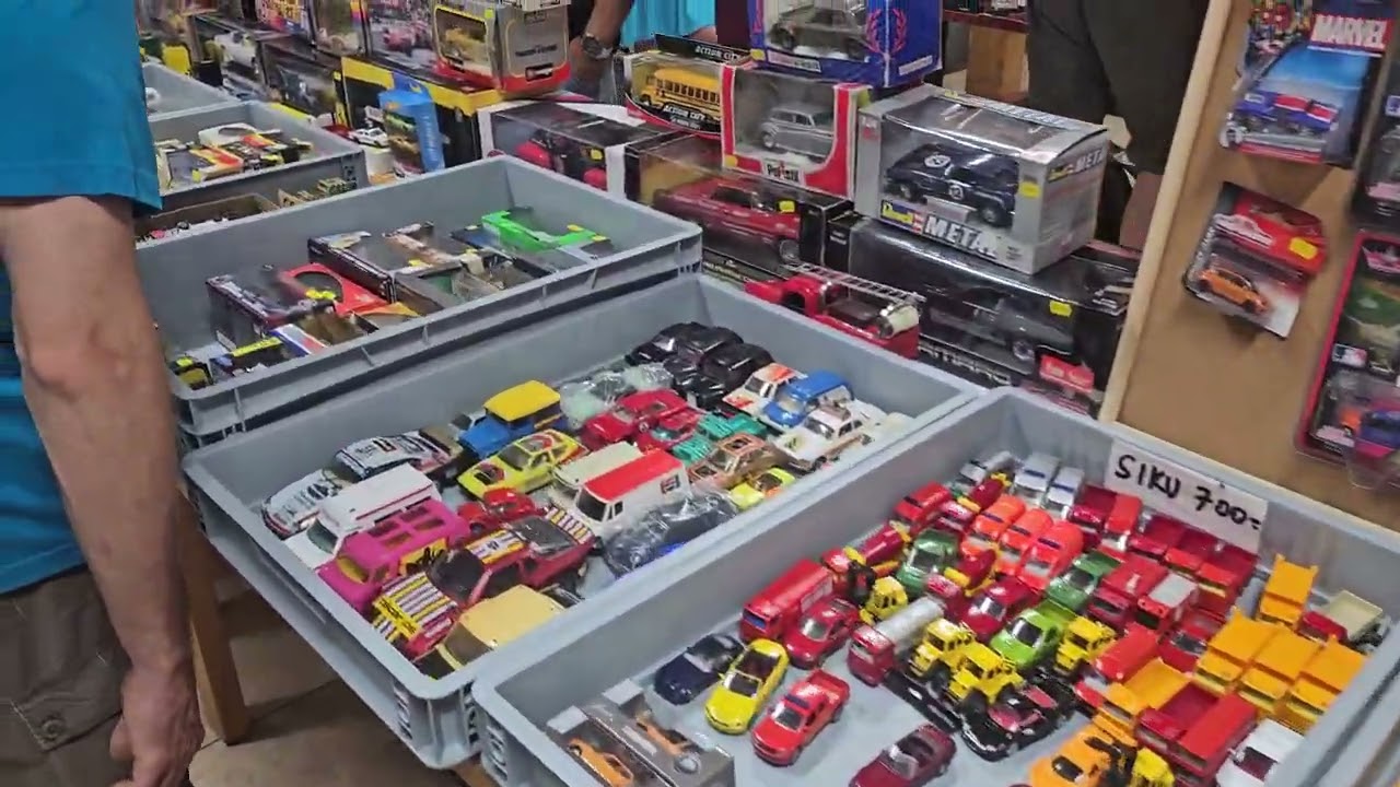 Legenda autómodell börze körbetekintős videó 2025.08.17  vasárnap 8-13-ig 