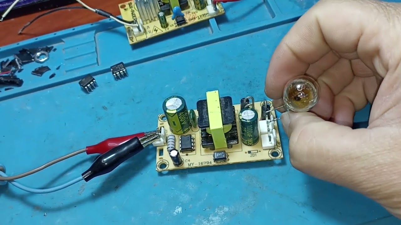 إصلاح دارة مروحة 220/12v فولت وبدائل ايسي البور