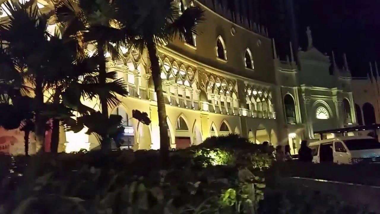 Venice Grand Canal Mall - Night Tour - YouTube