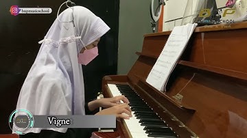 Rockschool Classical Piano Grade Debut - Vignette No 1