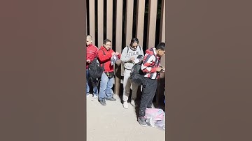 Migrants Cross US Mexico Border Before Title 42 Ends