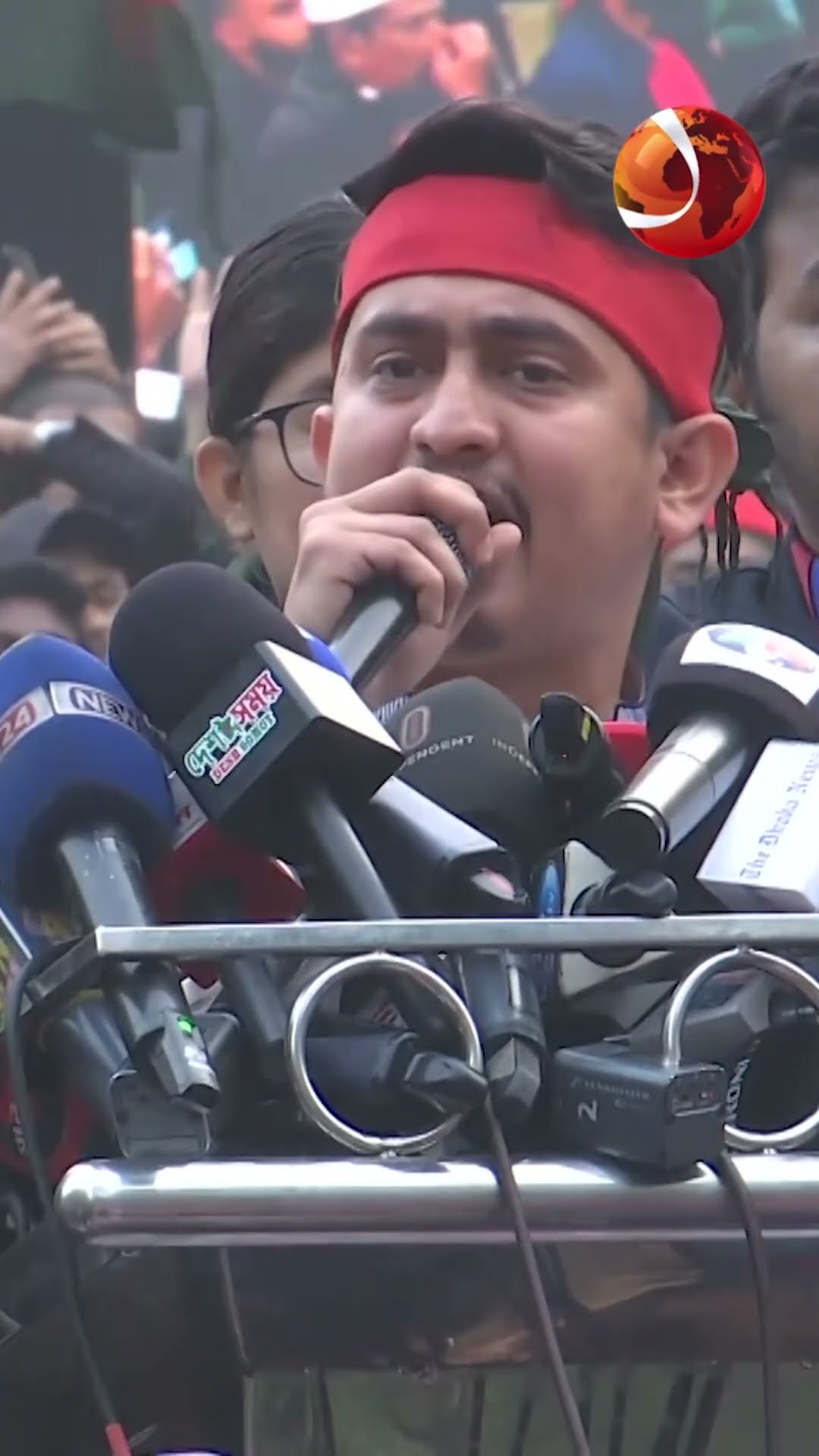কেউ মাথায় উঠে বসলে, মটিতে ফেলতে দ্বিধা করবো না: সারজিস আলম #SarjisAlam #MarchforUnity #Channel24