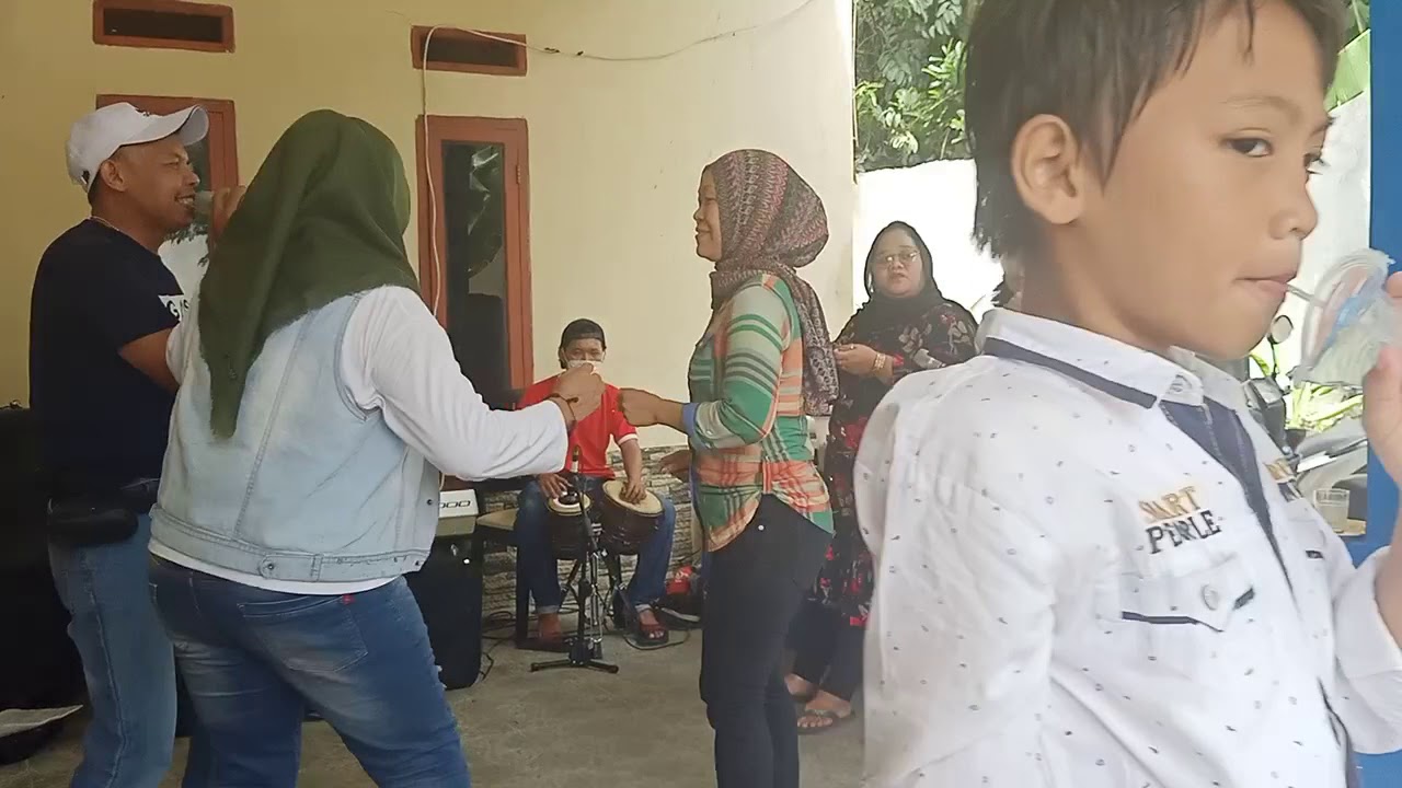 soimun cs,MAYA (SoiMuN CS) acara BoTram di Villa Family Soreang 14 Maret 2021.