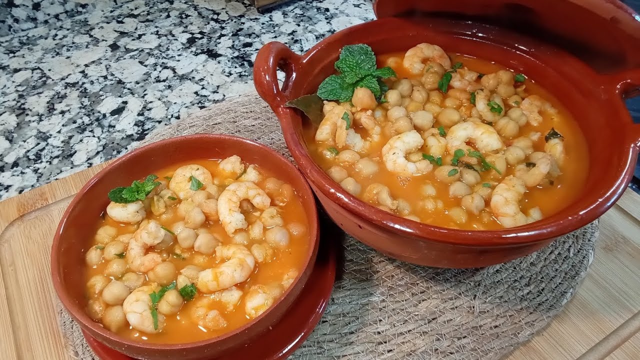 Un delicioso guiso de GARBANZOS CON LANGOSTINOS con muchísimo sabor, receta de aprovechamiento