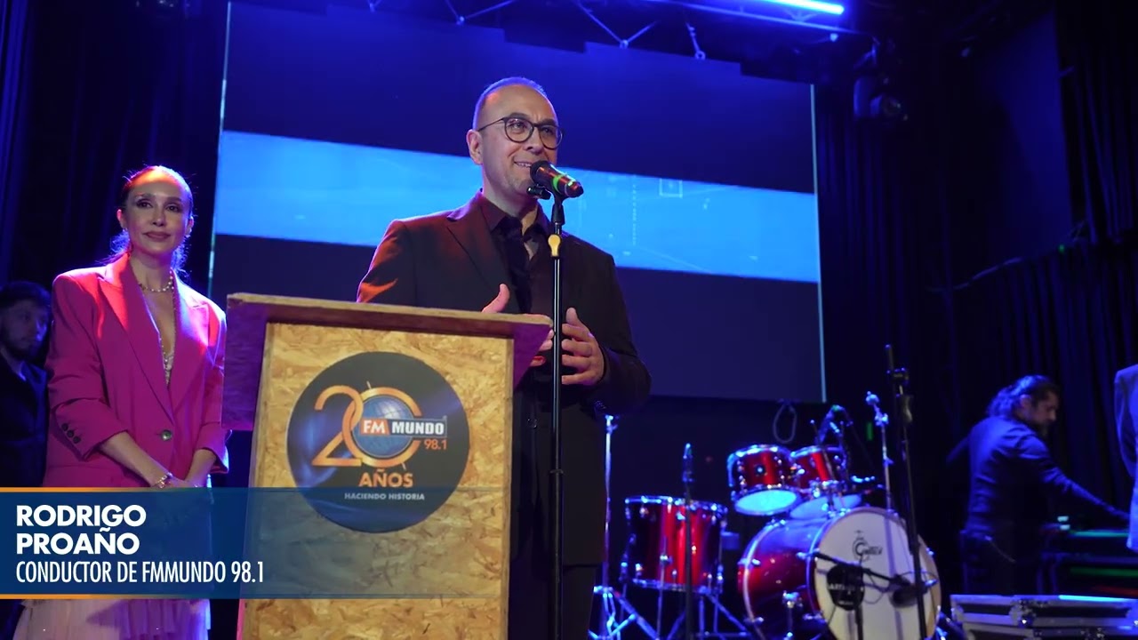 Reconocimiento a Rodrigo Proaño - FM Mundo, 20 años haciendo historia