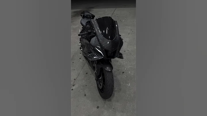 Yamaha R7 #yamaha #r7 #yamahar7 #carbon #black #viral #bike #trending #shorts @Ridewithabhi5148