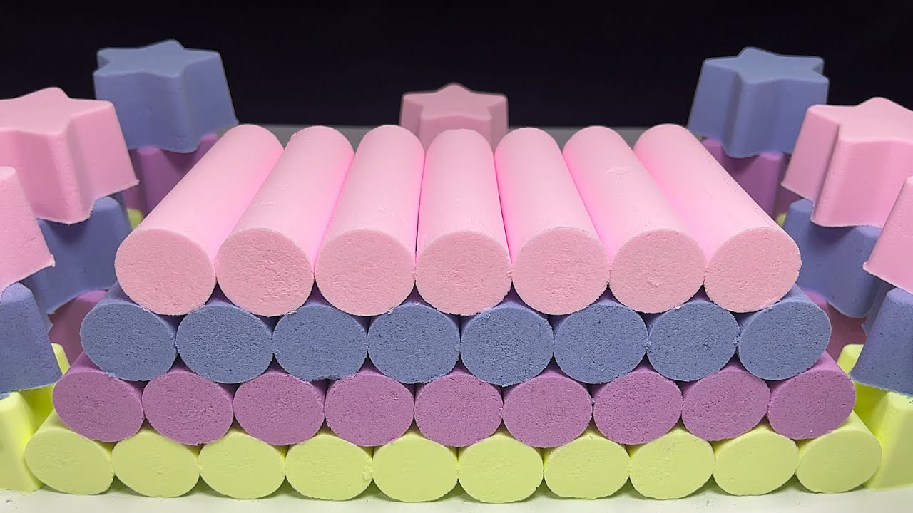 Satisfying Video I ASMR Baking Soda I Colorful chalk