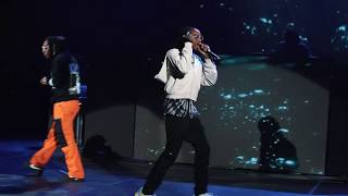 Hotinri Presents Staring