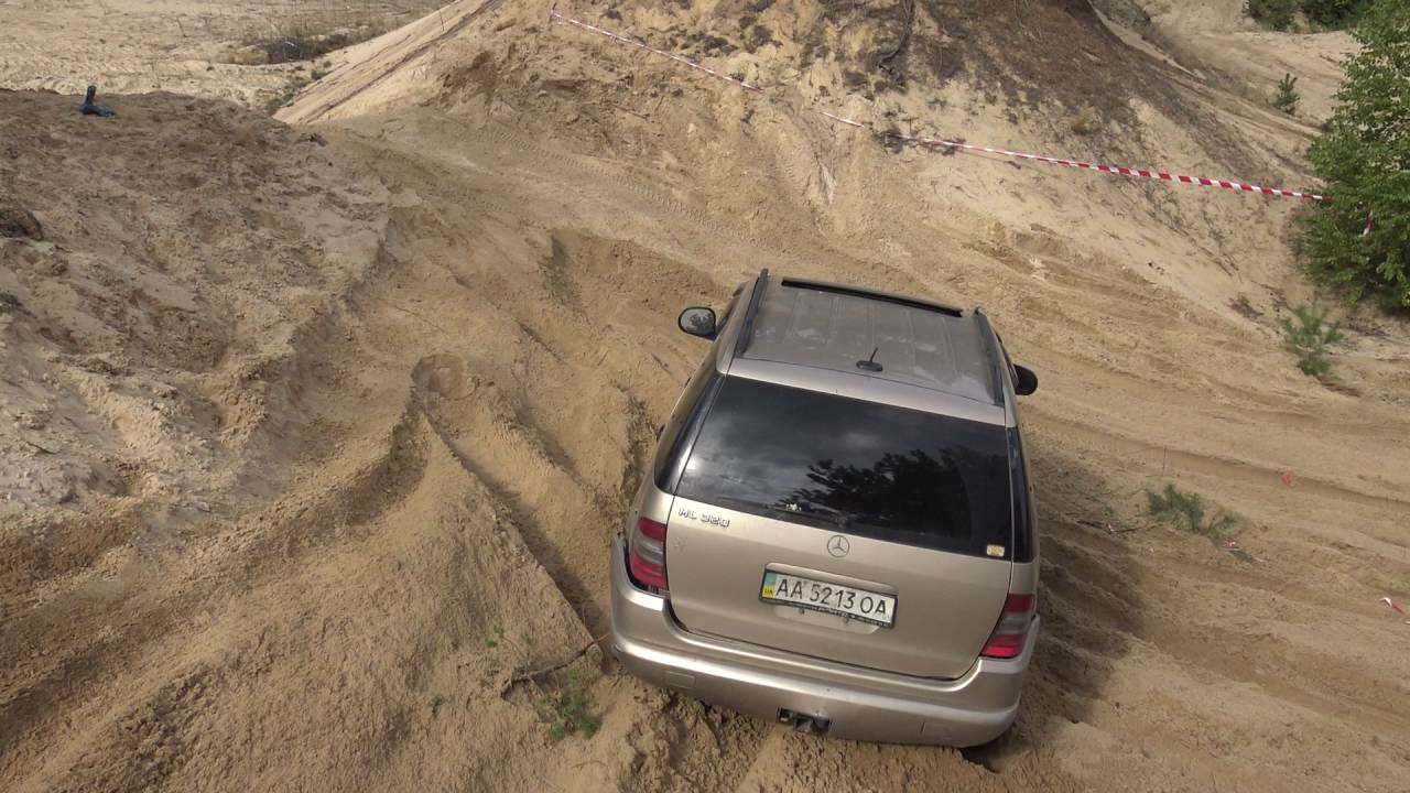 Mercedes ml class offroad