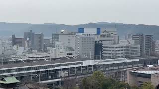 福山城の天守閣からJR福山駅を望む