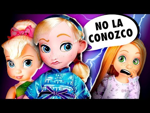 😡 ¡Elsa bebé CAMBIA a Rapunzel por AMIGAS NUEVAS! │ Princesas de Disney!