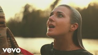 Video thumbnail of "Everything Everything - Regret"