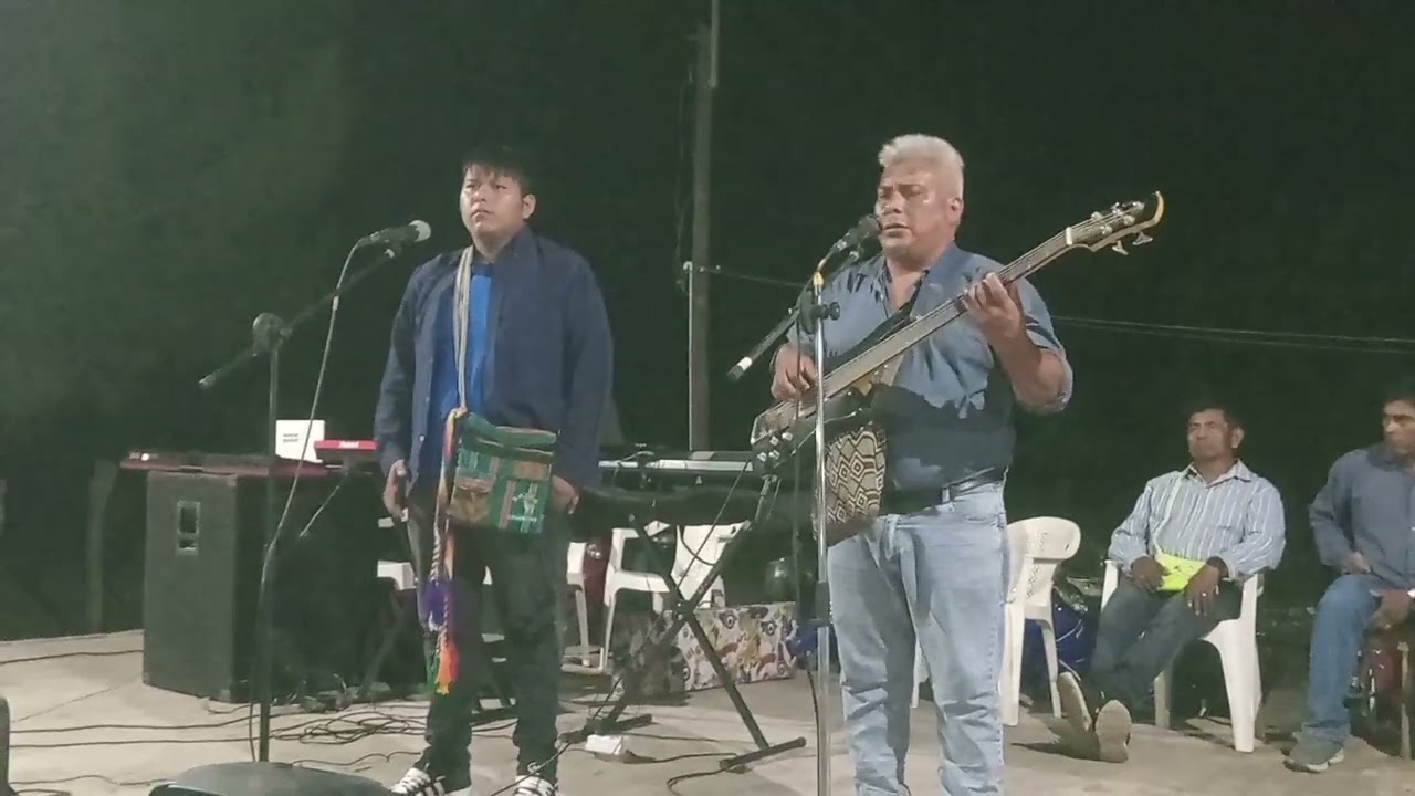 4/2/26 grupo musical los apóstoles en nuestra amada i.e.u pastor Mario de Jesús 