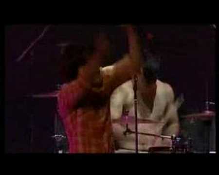 Stealing O'neal - Saved By The Bell (Live @ Rod Laver Arena)