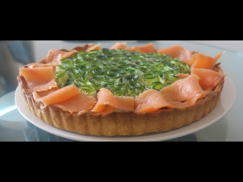 recette-11:tarte-courgettes,-saumon-fumé-et-st-môret/courgette,-smoaked-salmon-and-soft-cheese-pie