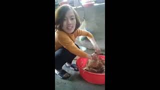 Women Slaughter Chicken Women Slaughter Chicken