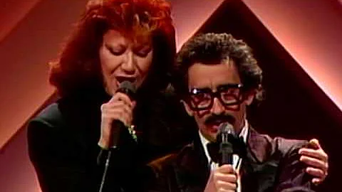 Cantan Florcita Motuda y Patricia Maldonado | Sbad...