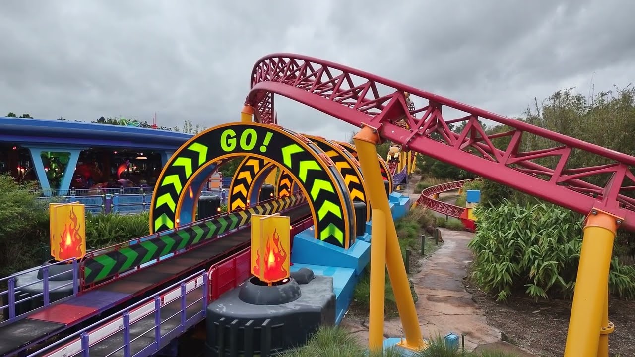 Slinky Dog Disney Hollywood Studios Orlando 12252023