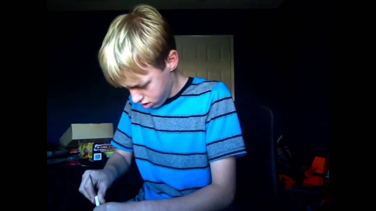 NERF N-Strike Firefly REV-8 Unboxing and Review