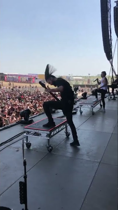 #scream#fyp#headbang#metal#metalhead#bassguitar