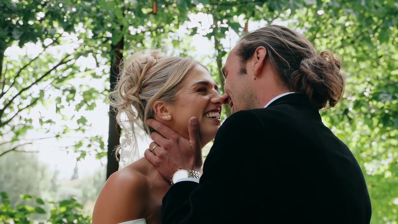 Mimi & Luke, Ayrburn