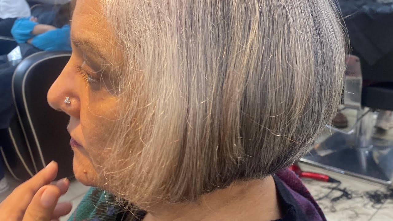 Graduated Bob Hairstyle Cutting technique / Tutorial 