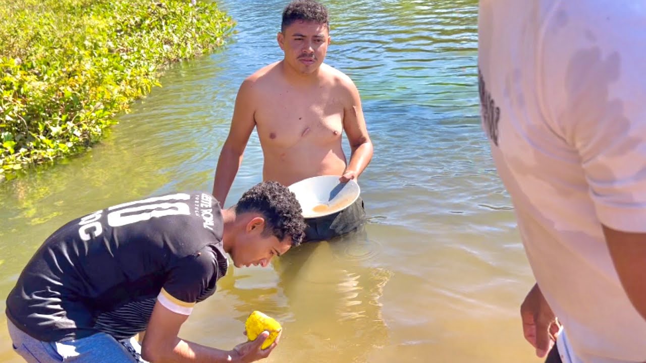 BRUTINHO ENCONTRA PEPITA DE OURO NO RIO