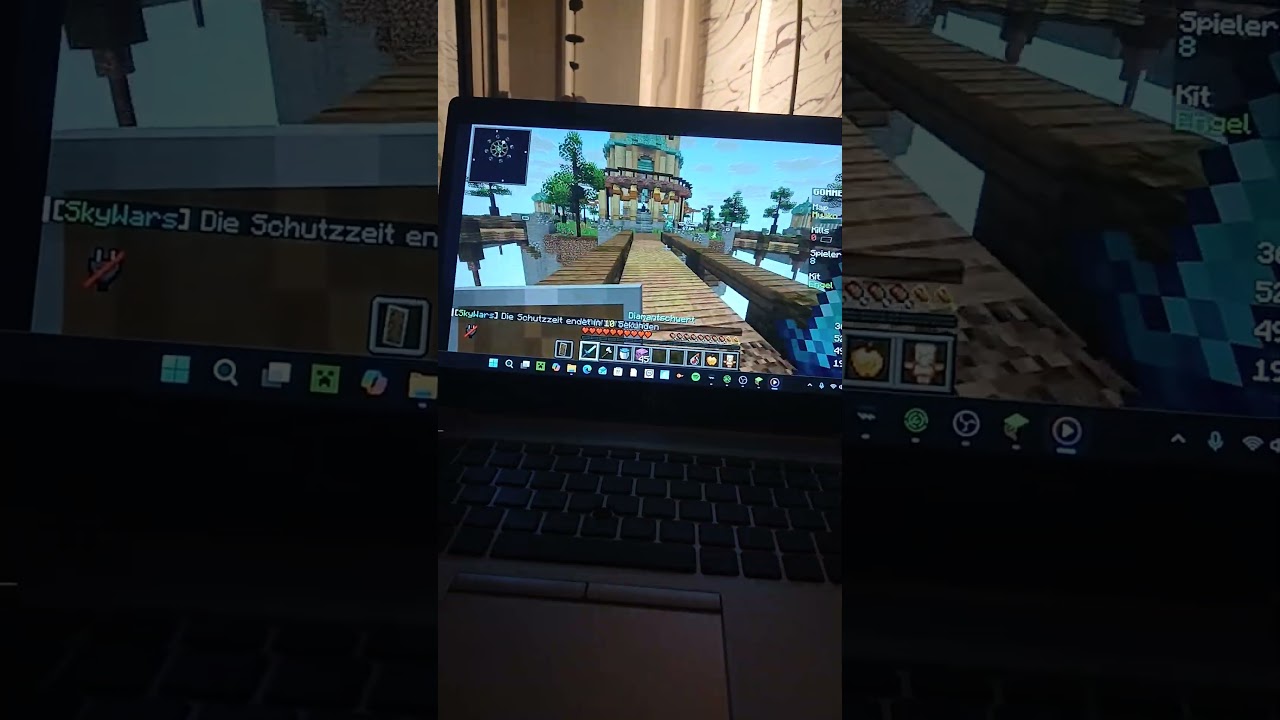 Pov du triffst deadston3 auf gomme und er nimmt dich auseinander xP