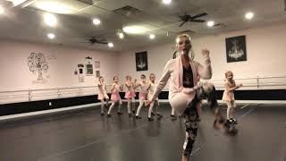 Download Lagu Show 3 Finale MP3