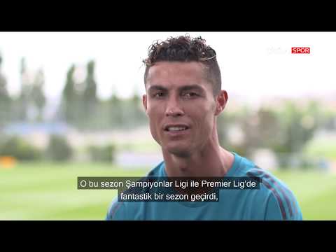 Ronaldo, Mohamed Salah'la benzer oyuncular olup olmadıkları sorusunu yanıtladı