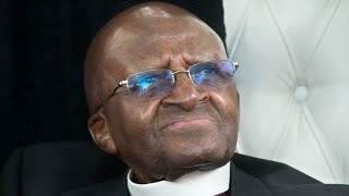 Afrique du Sud : Mgr Desmond Tutu, icône de la lutte contre l'apartheid, est mort • FRANCE 24