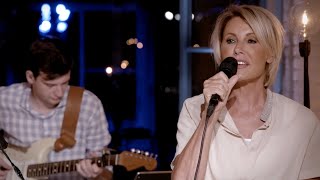 Dana Winner - Fields Of Gold (LIVE From My Home To Your Home)