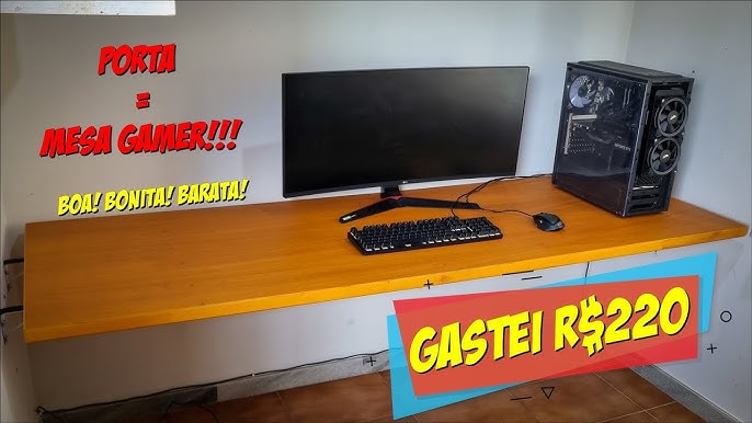 Mesa Gamer Grande Gris Moderno con LED 