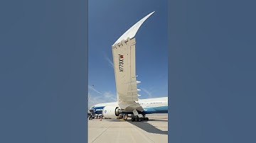 Boeing 777X up close! 👀😱 #shorts