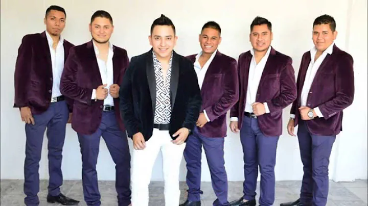 TENGO UN AMANTE ROGELIO HERNANDEZ Y SU PLEBADA