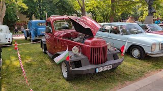картинка: Ръчно правен автомобил е сред хитовете на Ретро парада в Русе