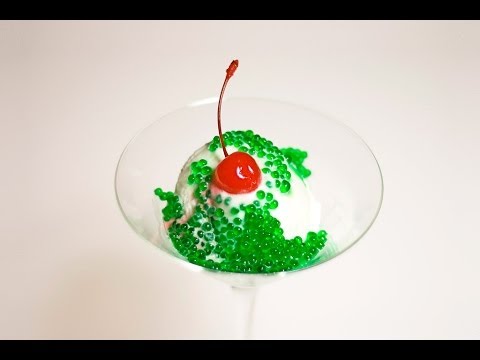 molecular-gastronomy---mint-caviar