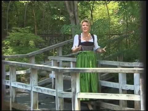 [HQ] - Angela Wiedl - Der liebe Gott macht das sch...