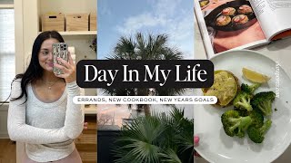 DAY IN MY LIFE: Errands, New Years Goals, Car Reset, & New Cookbook!