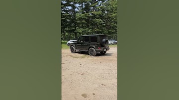 Thumbnail of Mercedes G-Class Does a G-Turn
