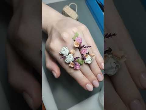 Миниатюрные цветы из