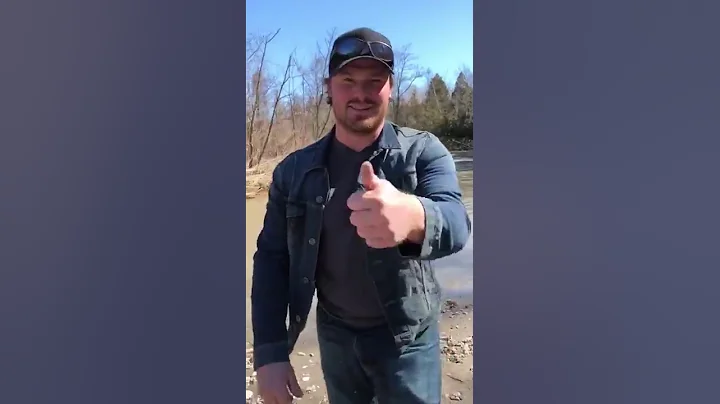 Denim Daryl teaches you how to skip stones